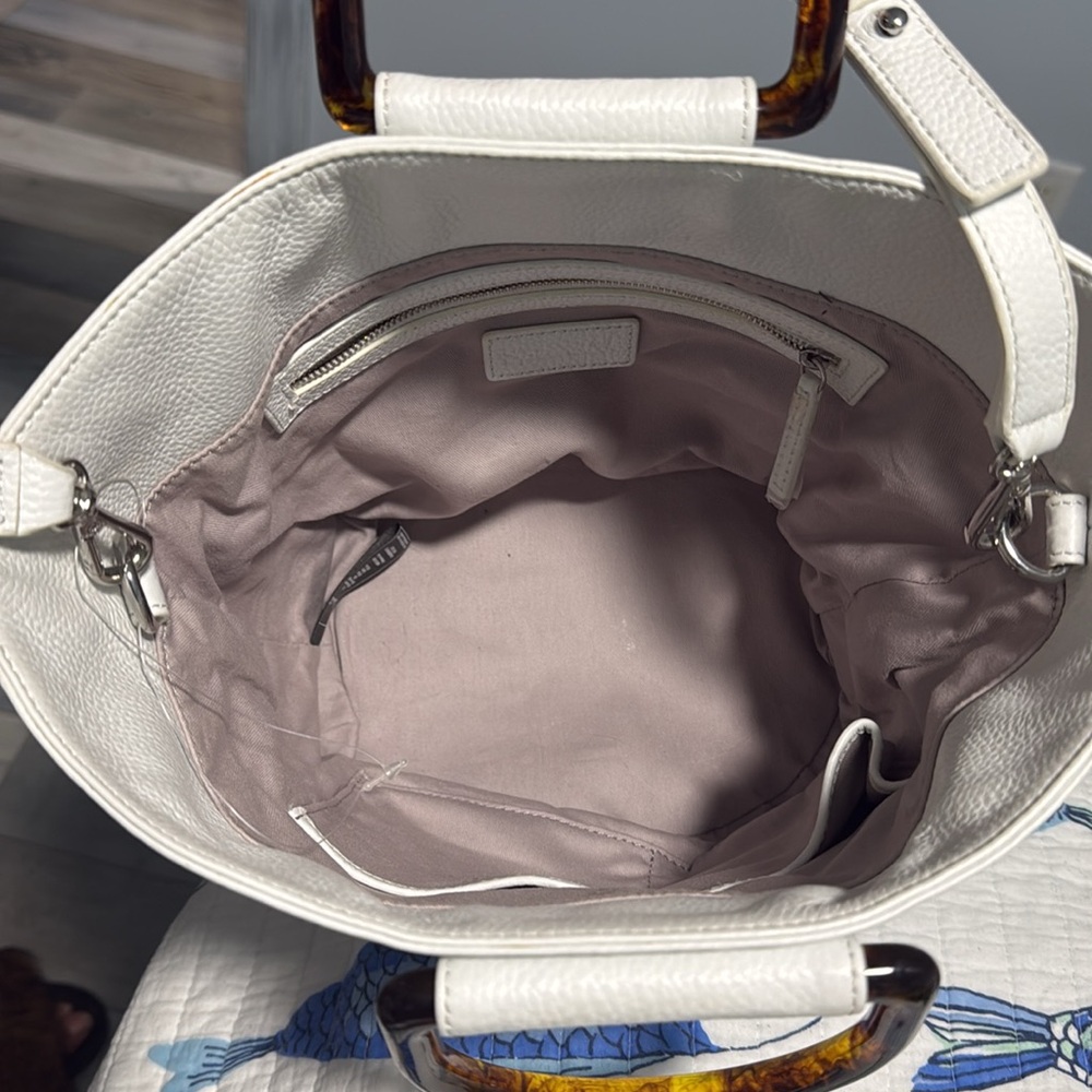 White leather purse - Picture 3 of 3